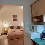 Borisz Apartmanhotel
