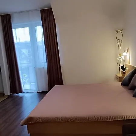 Aparthotel Borisz