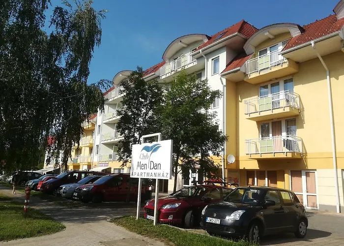 Borisz Aparthotel 4*